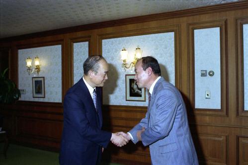 강영훈 국무총리 건축사협회장단 접견 이미지