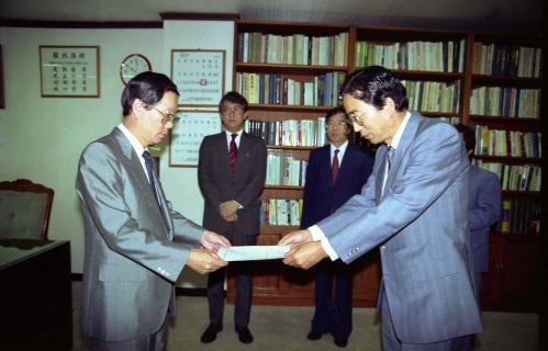 강용식 문화공보부 차관 주미국공보관 임명장 수여식 이미지