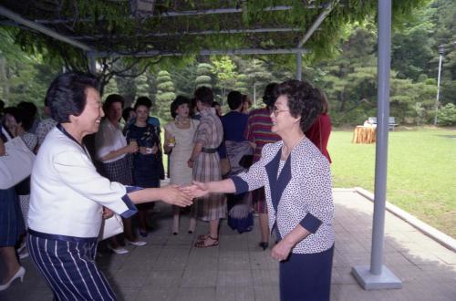 강영훈 국무총리 부인 김효수 여사 수요봉사회를 위한 오찬 이미지