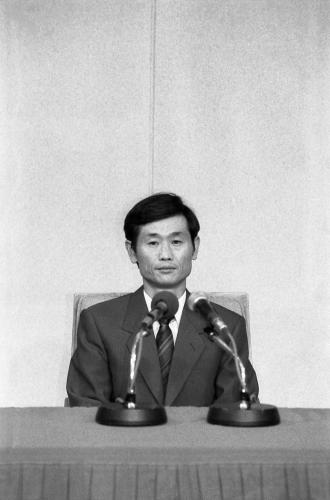 모잠비크 체류중 귀순자 고운기 기자회견 이미지