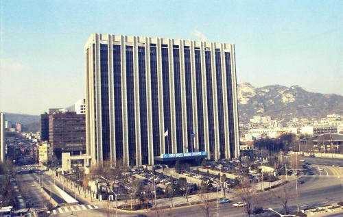 발전하는 1990년 시내 표어 스케치 이미지