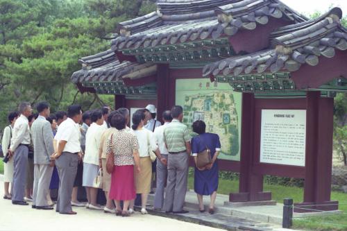 경복궁 관광객 이미지