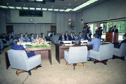말레이시아 수상 한국개발연구원 시찰 이미지