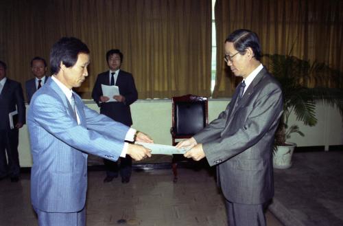 강용식 공보처 차관 사무관 승진 및 신규 임용자 임명장 수여식 이미지