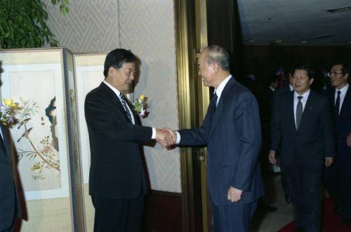 강영훈 국무총리 코리아타임지 40주년 리셉션 참석 이미지
