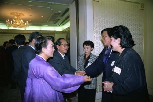 북측 평양민족음악단 한국예술문화단체 총연합회 희장 오찬의 참석 이미지