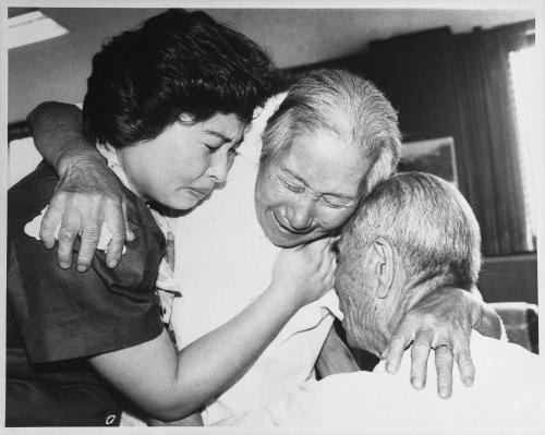 사할린동포 이산가족 재회 사진 이미지