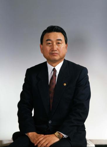 최창윤 공보처 장관 인물 이미지