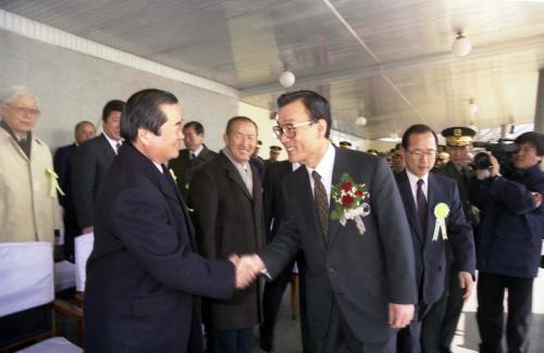 노재봉 국무총리 R.O.T.C(학군단) 임관식 참석 이미지