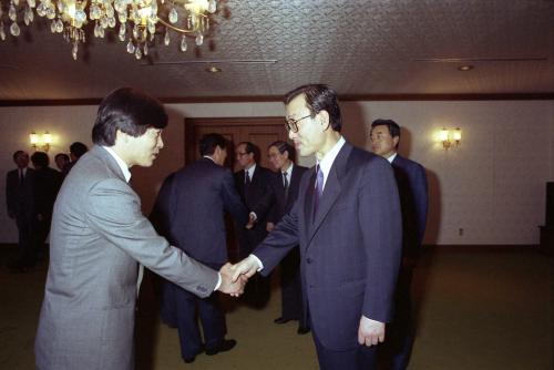 노재봉 국무총리 재외공보관 다과회 이미지
