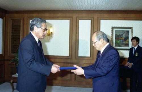 정원식 국무총리 경찰청위원 임명장 수여식 이미지