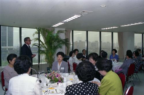 정원식 국무총리 여성단체장 오찬 이미지