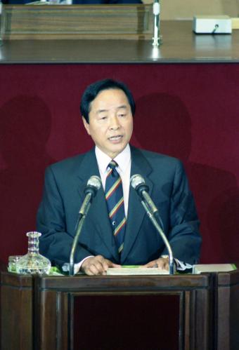 김영삼 민자당 대표 국회 연설 이미지