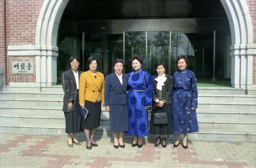몽골 대통령 부인 여성개발원 방문 이미지