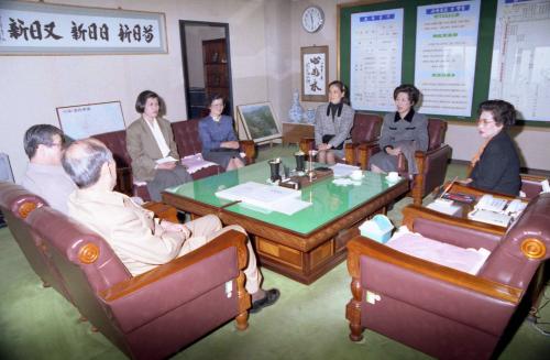 정원식 국무총리 부인 임학영 여사 여성사회지도층 연찬회 방문 격려 및 오찬 이미지