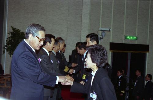 정원식 국무총리 '91 국방대학원 안보과정 졸업식 참석 이미지