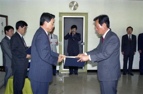 최창윤 공보처 장관 자유총연맹 유공자 훈ㆍ포장 수여식 및 간담회 이미지