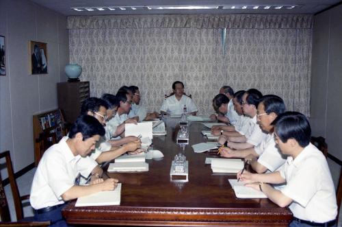 정해창 청와대 비서실장 수석비서관 회의 주재 이미지