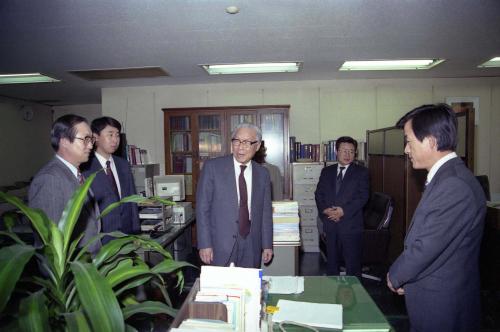 현승종 국무총리 비서실, 행정조정실, 정부합동 청사 순시 이미지