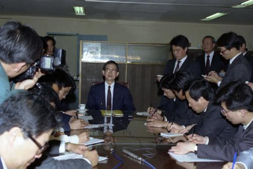 행정쇄신위원회 1차 회의 이미지