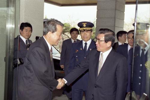 황인성 국무총리 제41기 경찰간부후보생 졸업식 참석 이미지