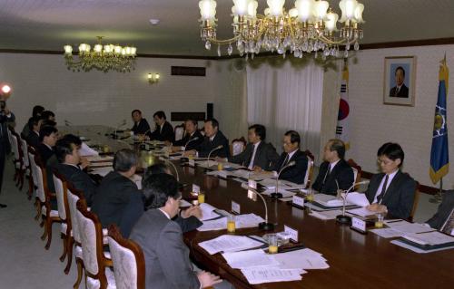 김시형 국무총리행정조정실장 주재 행정쇄신 제1차 실무대책회의 주재 이미지
