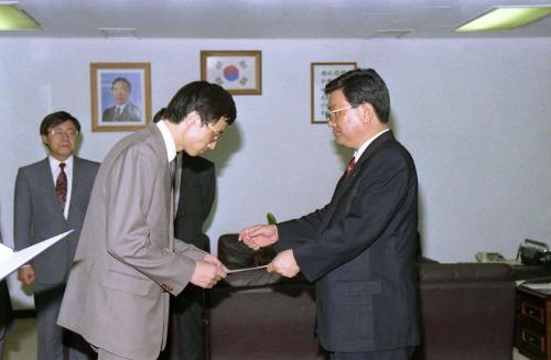 이원종 공보처 차관 직원 임명장 수여식 이미지