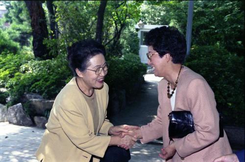 황인성 국무총리 고향친구와 오찬 이미지