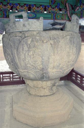 국보 제64호 법주사 석련지, 국보 제5호 쌍사자석동, 팔상전 이미지