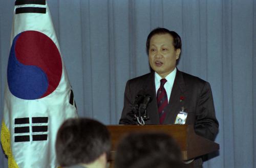이경재 청와대 대변인 개각 발표 이미지