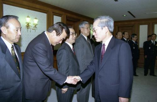 이회창 국무총리 시ㆍ도지사 경찰청장 접견 이미지