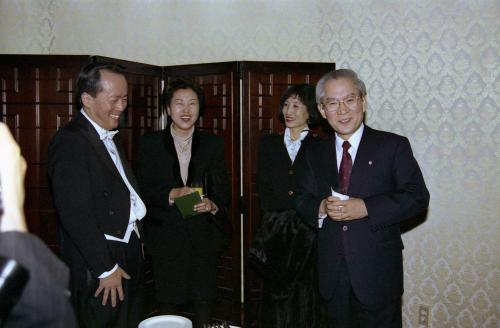 이회창 국무총리 내외 신년축하음악회 관람(금난새 지휘) 이미지