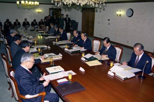 이회창 국무총리 한국방문의 해 관계장관회의 주재 이미지