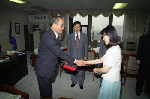 이흥주 국무총리 비서실장 비서실 행정관 임명장 수여식 이미지