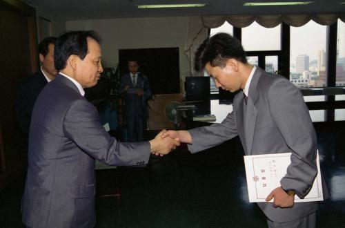 이경재 공보처 차관 5급이하 33명 임명장 수여식 이미지