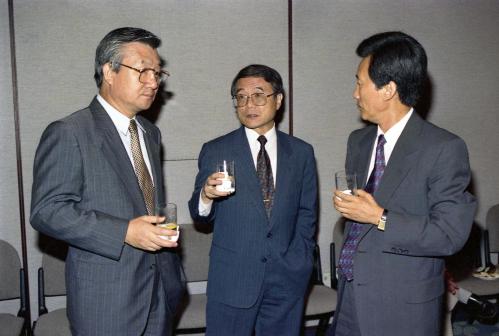 이경재 공보처 차관 한국기자협회 창립30주년 기념 리셉션 참석 이미지