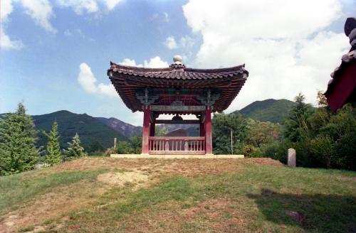 진흥왕척경비(국보 제33호: 경남 창녕군 창녕읍 교상리 소재) 이미지