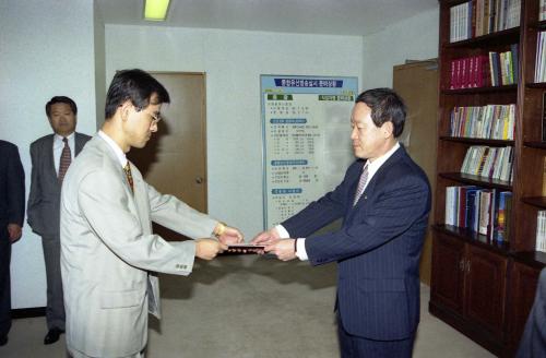 오인환 공보처 장관 PC 우수선발자 시상식 이미지