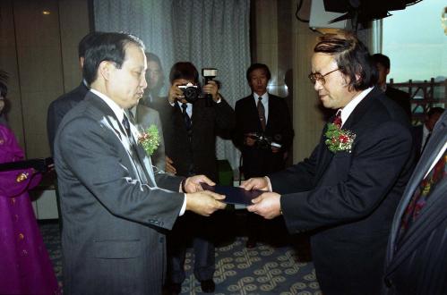 이경재 공보처 차관 제2회 한국지역 신문의 날 기념식 참석 이미지