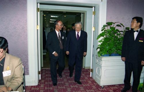 이영덕 국무총리 FULBRIGHT '94 동문회 참석 이미지