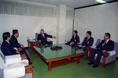 이영덕 국무총리 감사반 격려 및 감사현장 순시 이미지