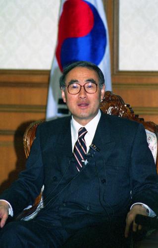 이홍구 국무총리 출입기자단과 간담회 이미지