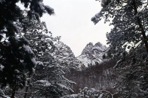 설악산 설경 이미지