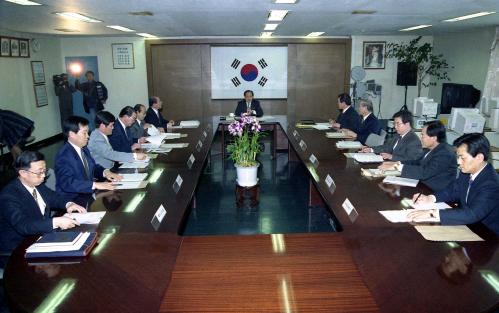 이경재 공보처 차관 대외홍보협의회 실무위원회의 주재 이미지