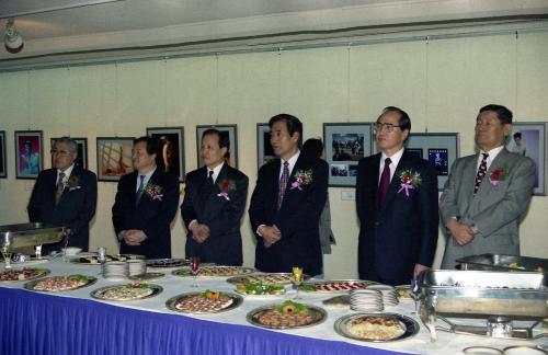 이경재 공보처 차관 한국출판 사진전 이미지