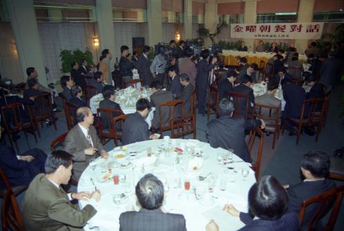 이홍구 국무총리 한국 편집인협회 금요조찬대화 참석 이미지