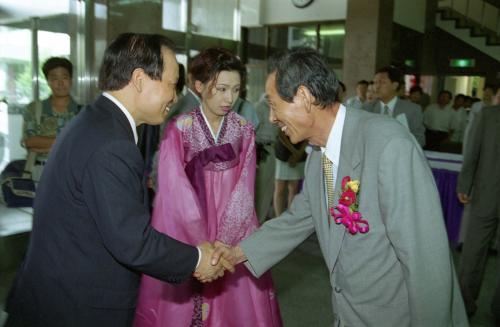 이경재 공보처 차관 광복 50주년 기념사진 광주 전시회 이미지