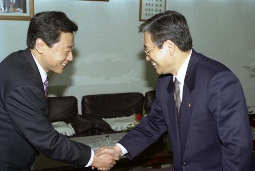 유세준 공보처 차관 사진기자협회 회장단 접견 이미지