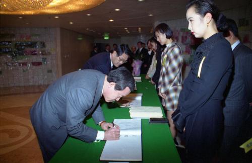 오인환 공보처 장관 언론인 송년의 밤 참석 이미지