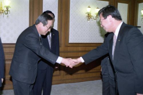 이수성 국무총리 한국교원대학교 총장 임명장 수여식 이미지